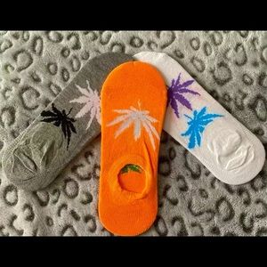 3 Pair Pack - Pot Leaf No Show Socks 🍃 Orange, Gray, & White 🧡🪙🤍 Brand New
